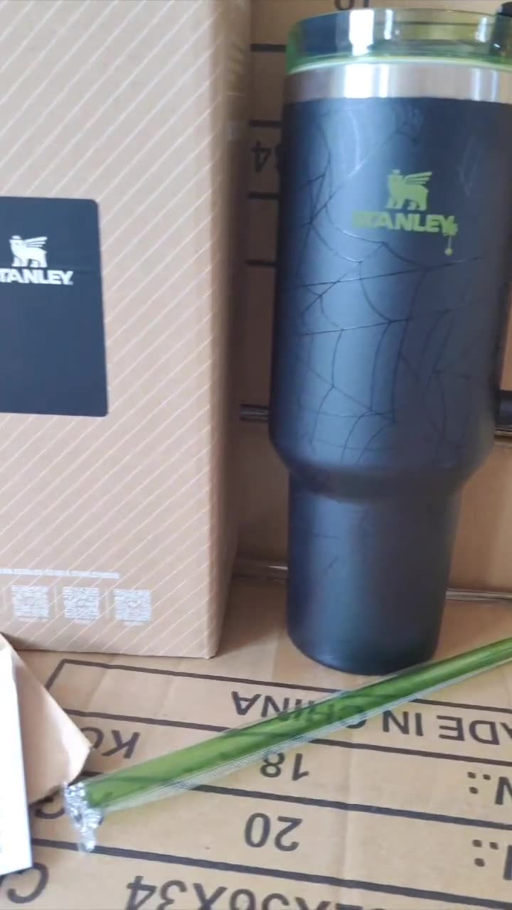 Luminous Stanlleyy x SpiderMaan 40OZ Cup