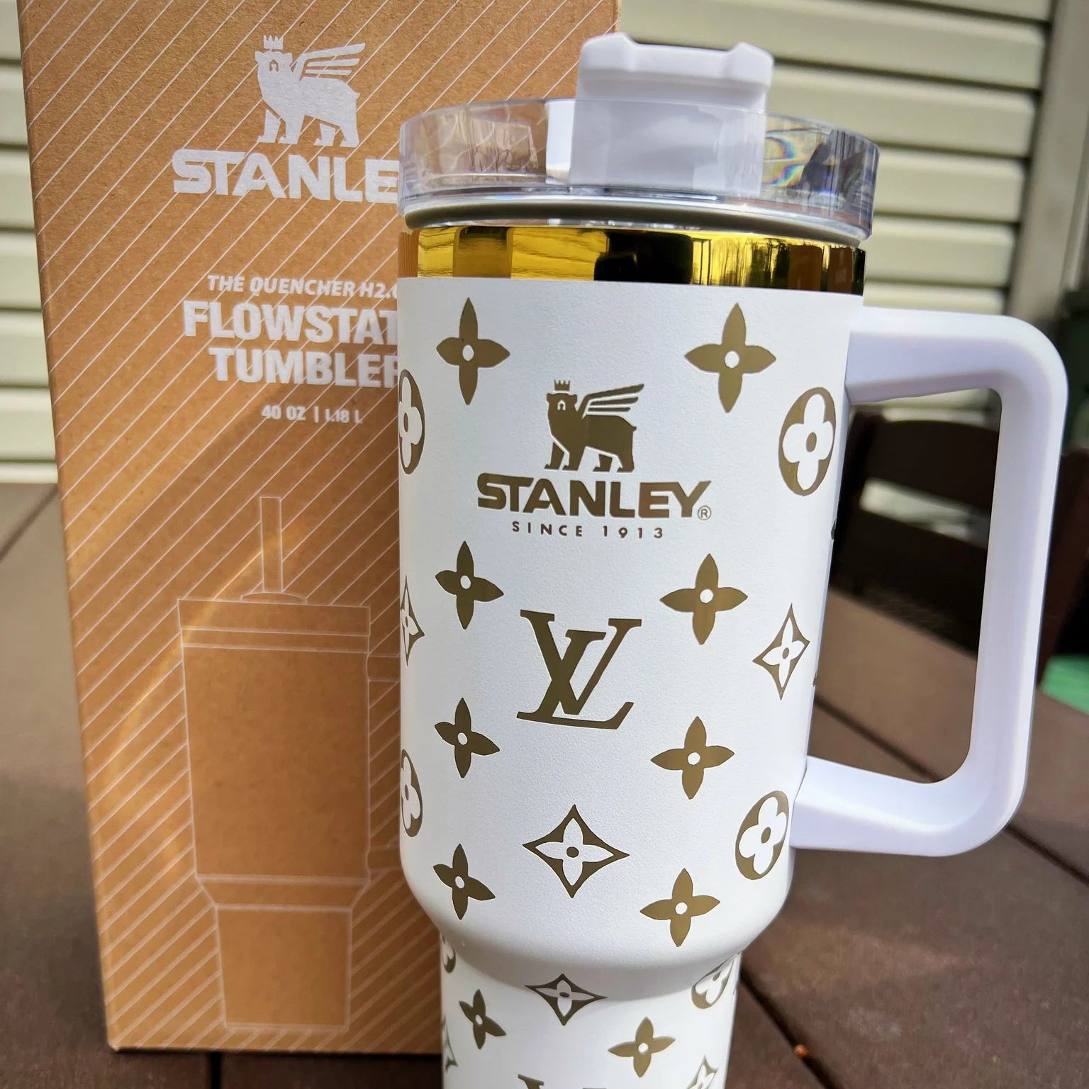 Designer Louisv STAN Big Insulated Car Cup 40 OZ