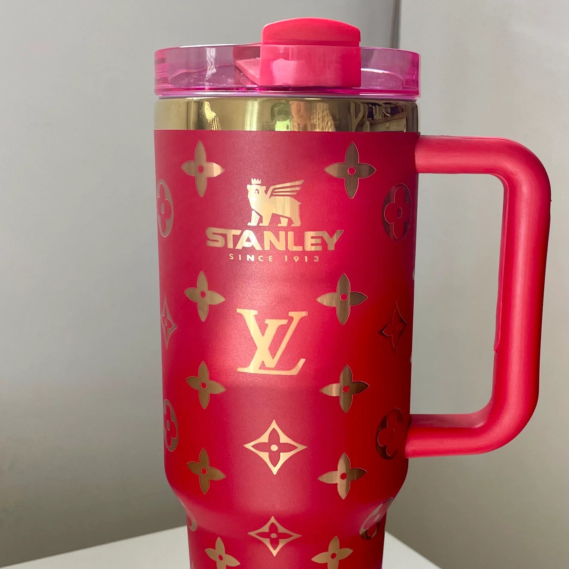 Designer Louisv STAN Big Insulated Car Cup 40 OZ